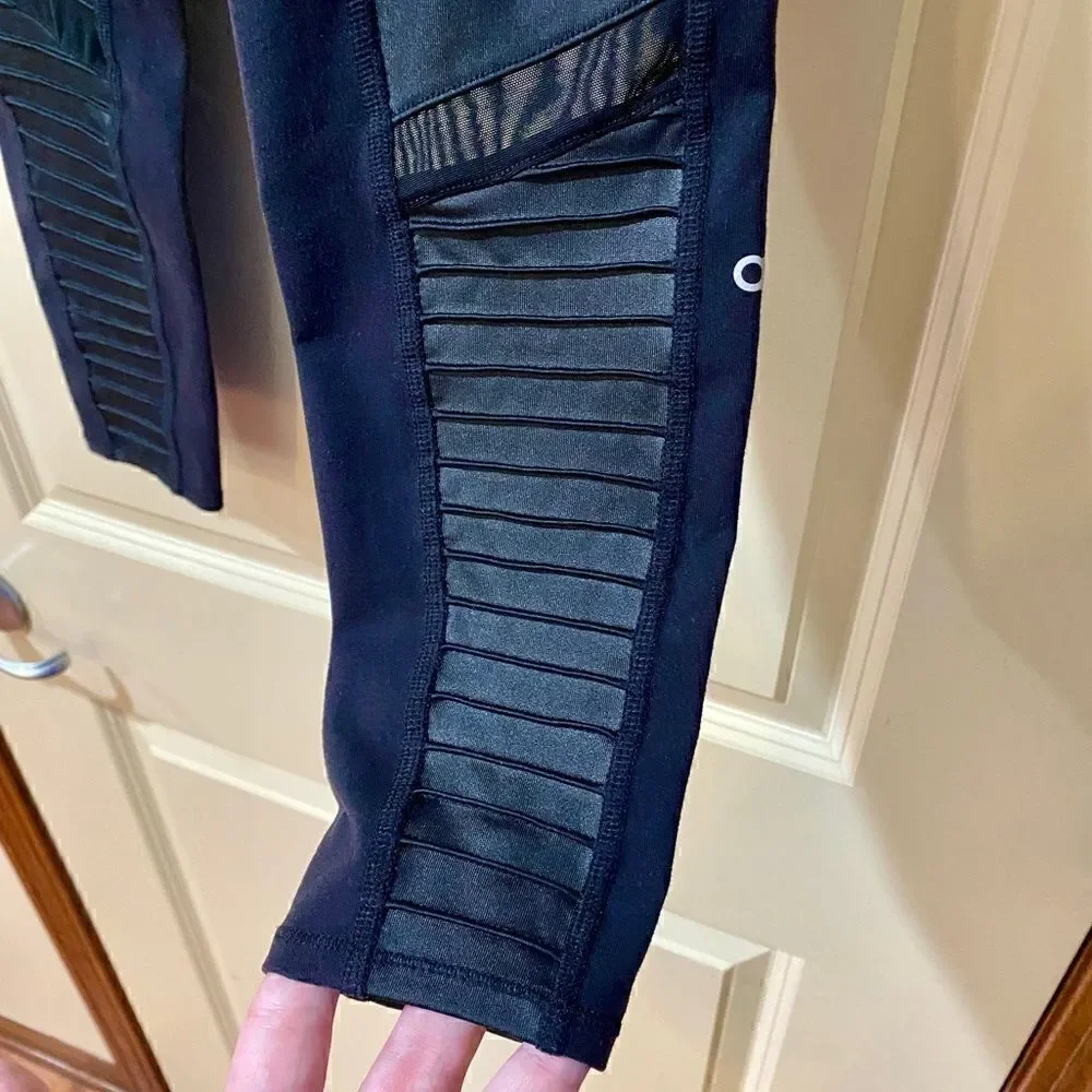 ALO YOGA High-Waist Moto Legging Black/Black Glossy Women’s Size Small
